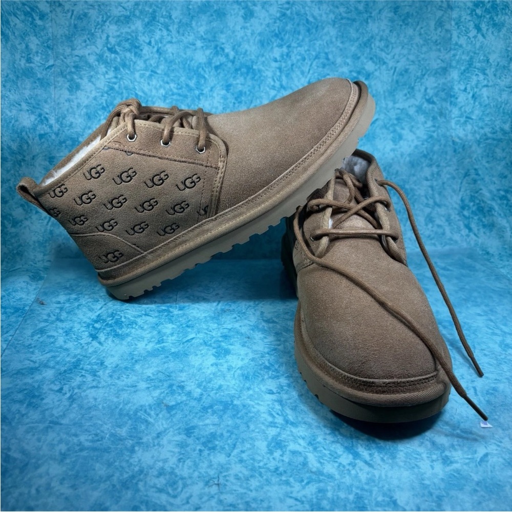 UGG Nuemel Men’s Brown Mid Top Shearling Lines  Chukka Boots Size 12
